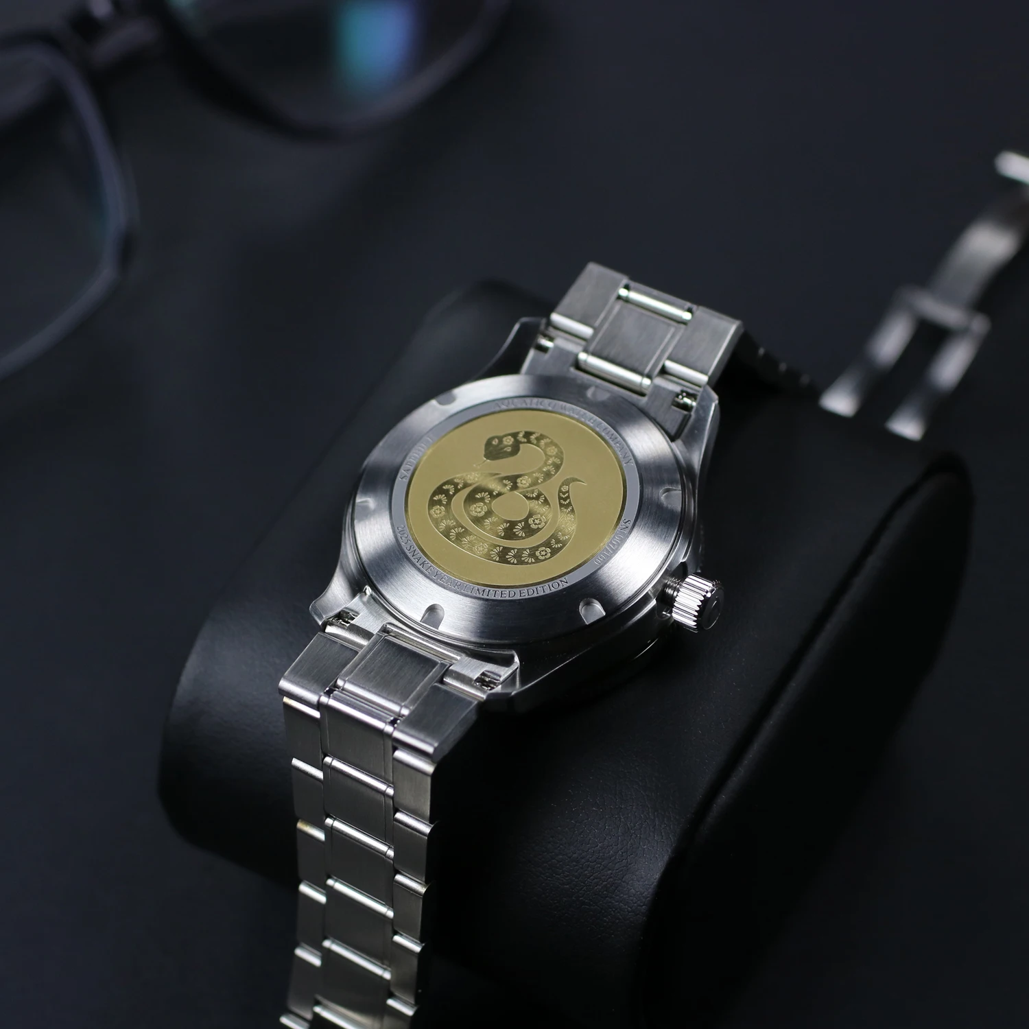 Aquatico Sea Dragon Grey Dial Automatic Watch | 300M Luxury Dive Watch 5